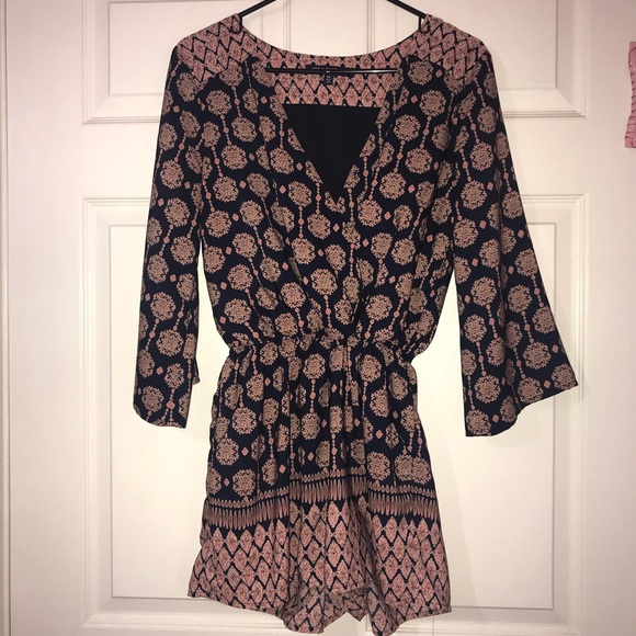 N/A Pants - Adorable long sleeve romper